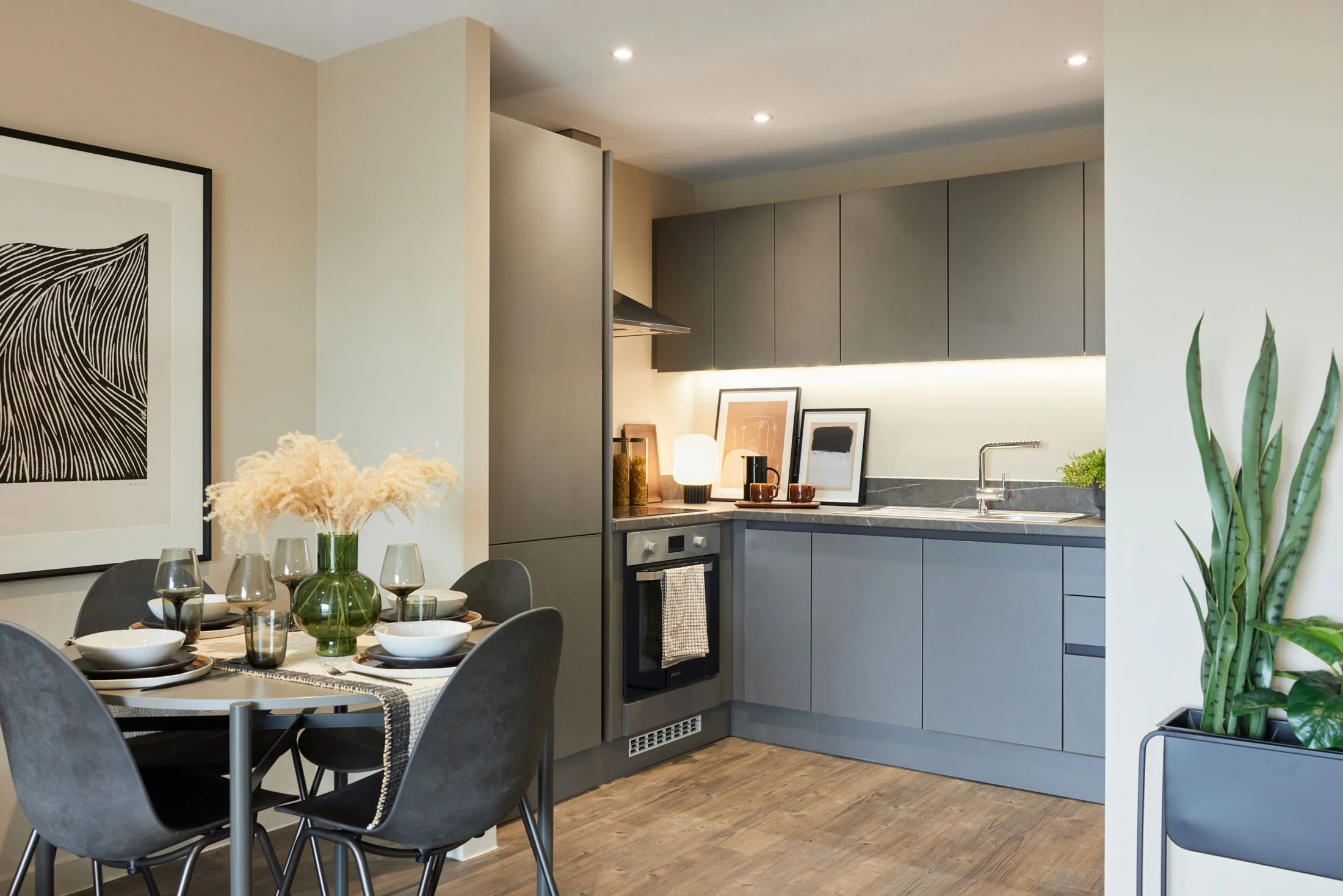  1 YSTAFELL WELY Math 1D