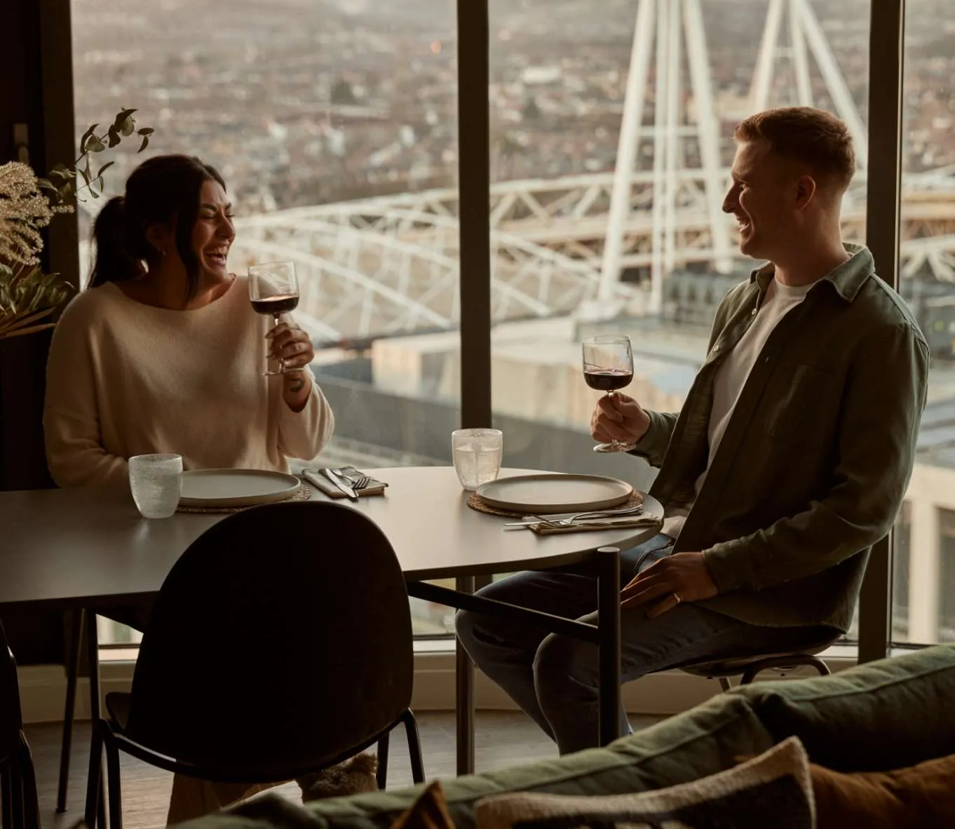 FFLATIAU 3 YSTAFELL WELY